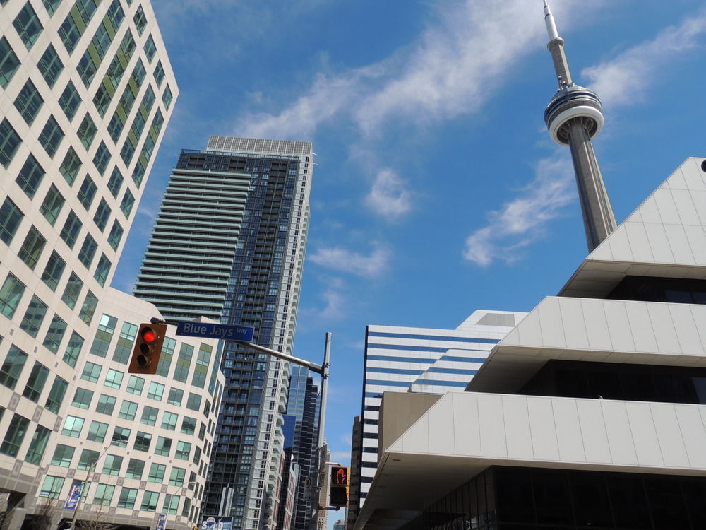 Tvhr - Luxury Condos In Heart Of Downtown Toronto Exterior photo